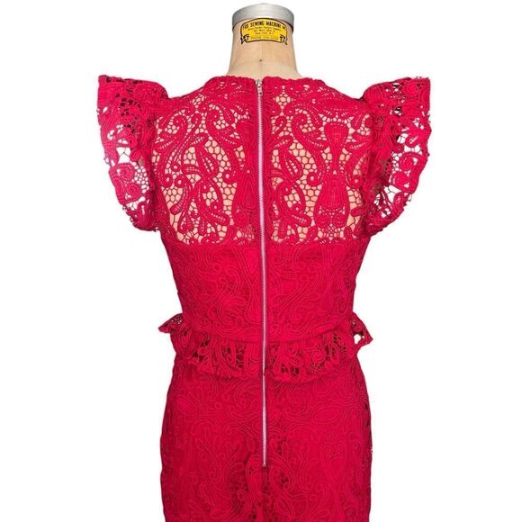 GRACIA Elegant Red Lace Dress with Flutter Sleeves Size M - Picture 4 of 6